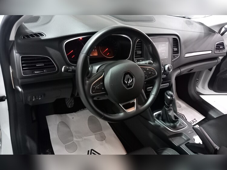 RENAULT Megane INTENS Tce 140cv foto 10