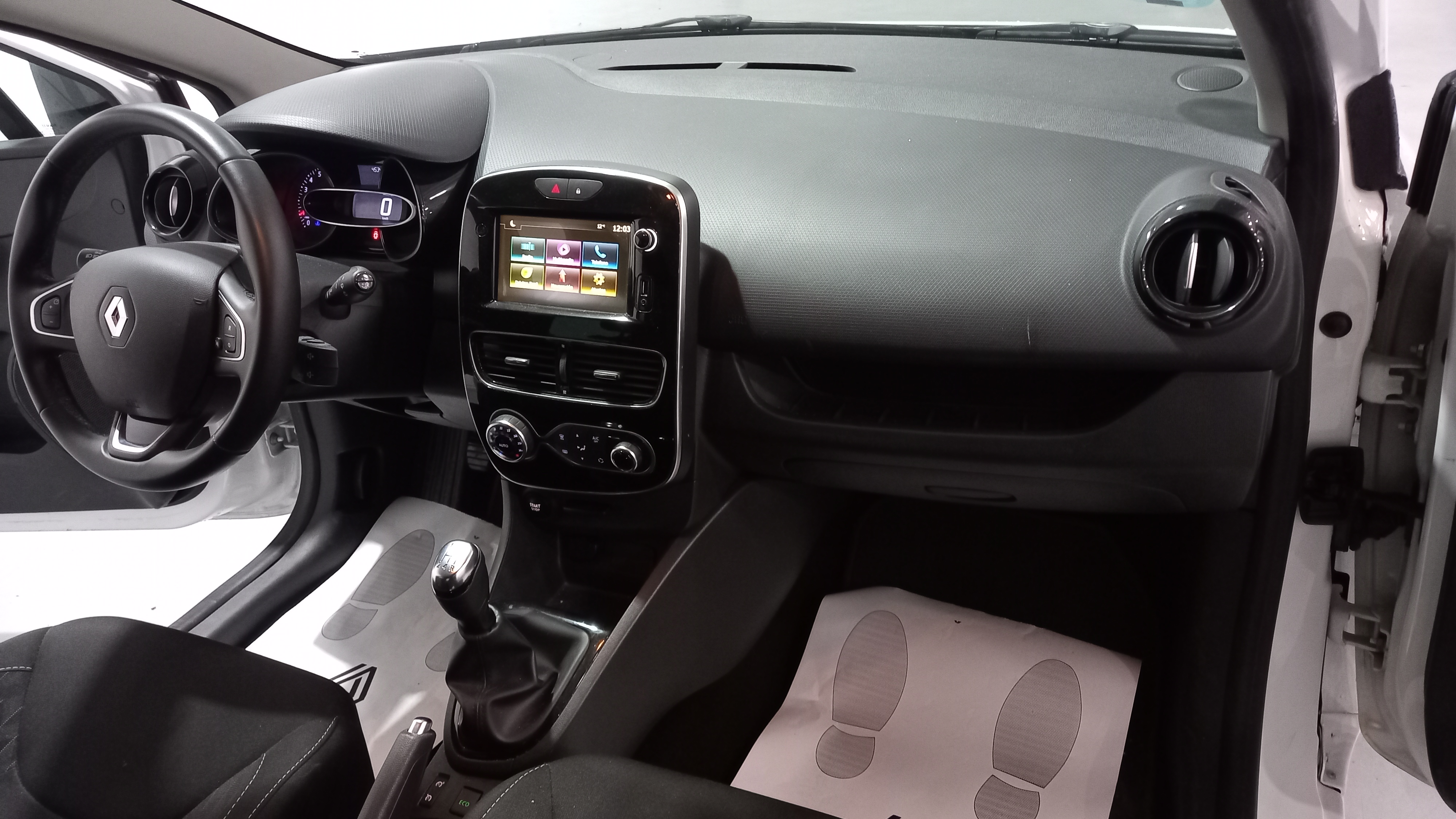 Renault Clio LIMITED TCe 90cv foto 10