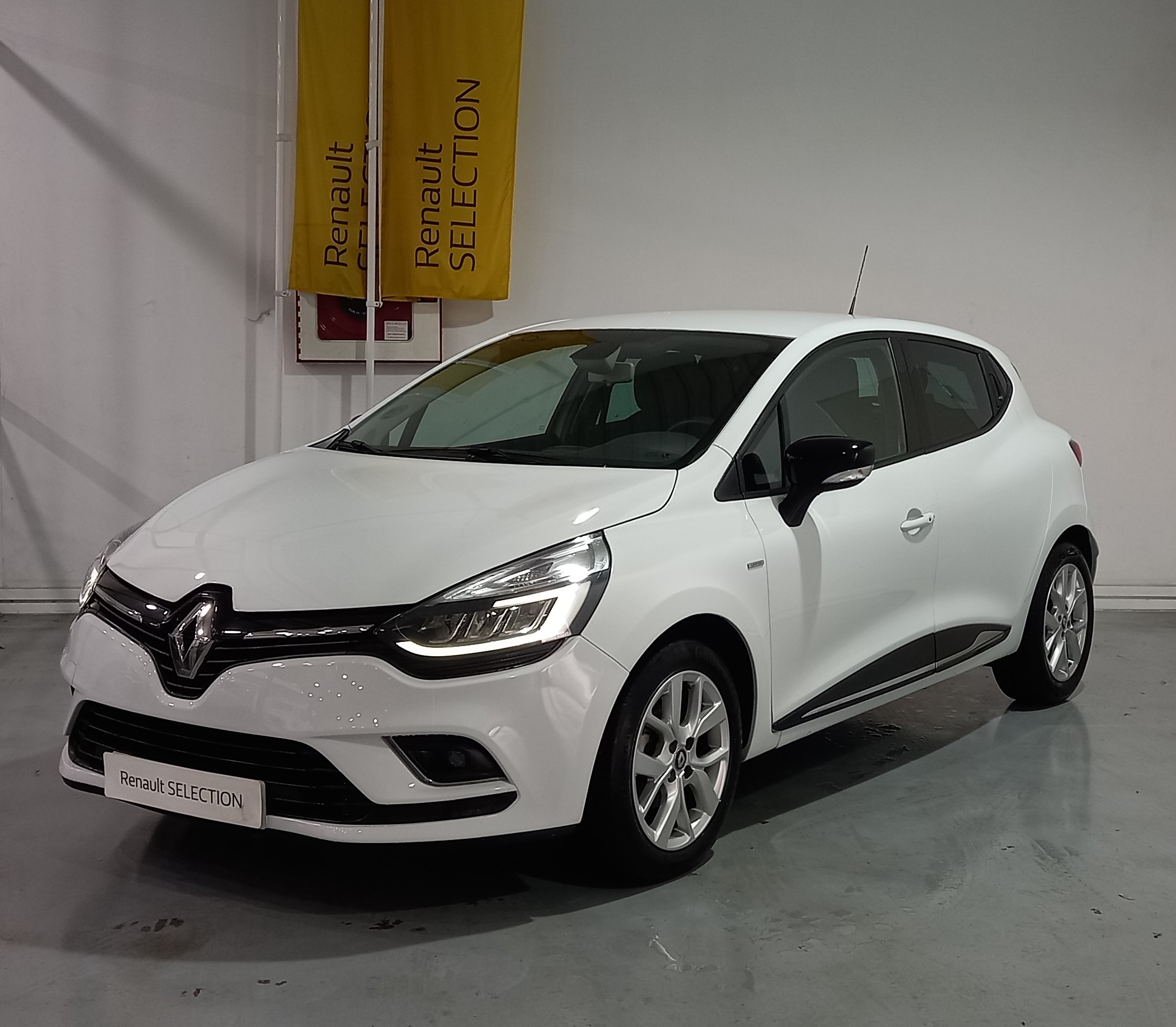 Renault Clio LIMITED TCe 90cv foto 2